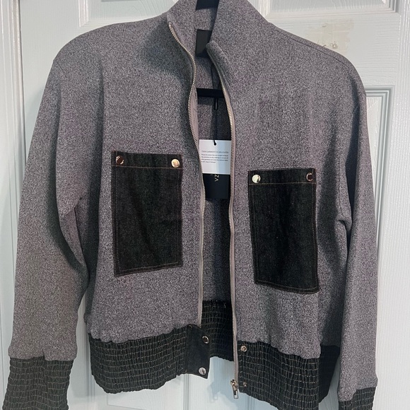 Aleeza Paris Gray Knit Jacket, Size M - Picture 2 of 7